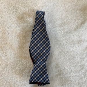 Men's Brooks Brothers tie